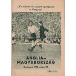 HUNGARY / ENGLAND Programme Hungary v England in Budapest 22nd May 1960 signed by Fulham and England