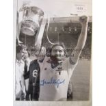 WEST HAM Six signed West Ham United 16" x 12" photos, showing images of Lampard, Boyce, Taylor,