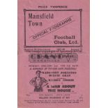 MANSFIELD / DARLINGTON Programme Mansfield Town v Darlington 31/1/1948. Lacks staples. Folds. No