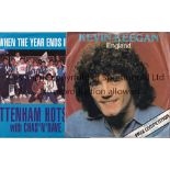 FOOTBALL 45RPM VINYL RECORDS Twenty five records from the 1970's and 1980's including clubs and