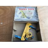 Dinky toys boxed diecast Elevator loader no 564