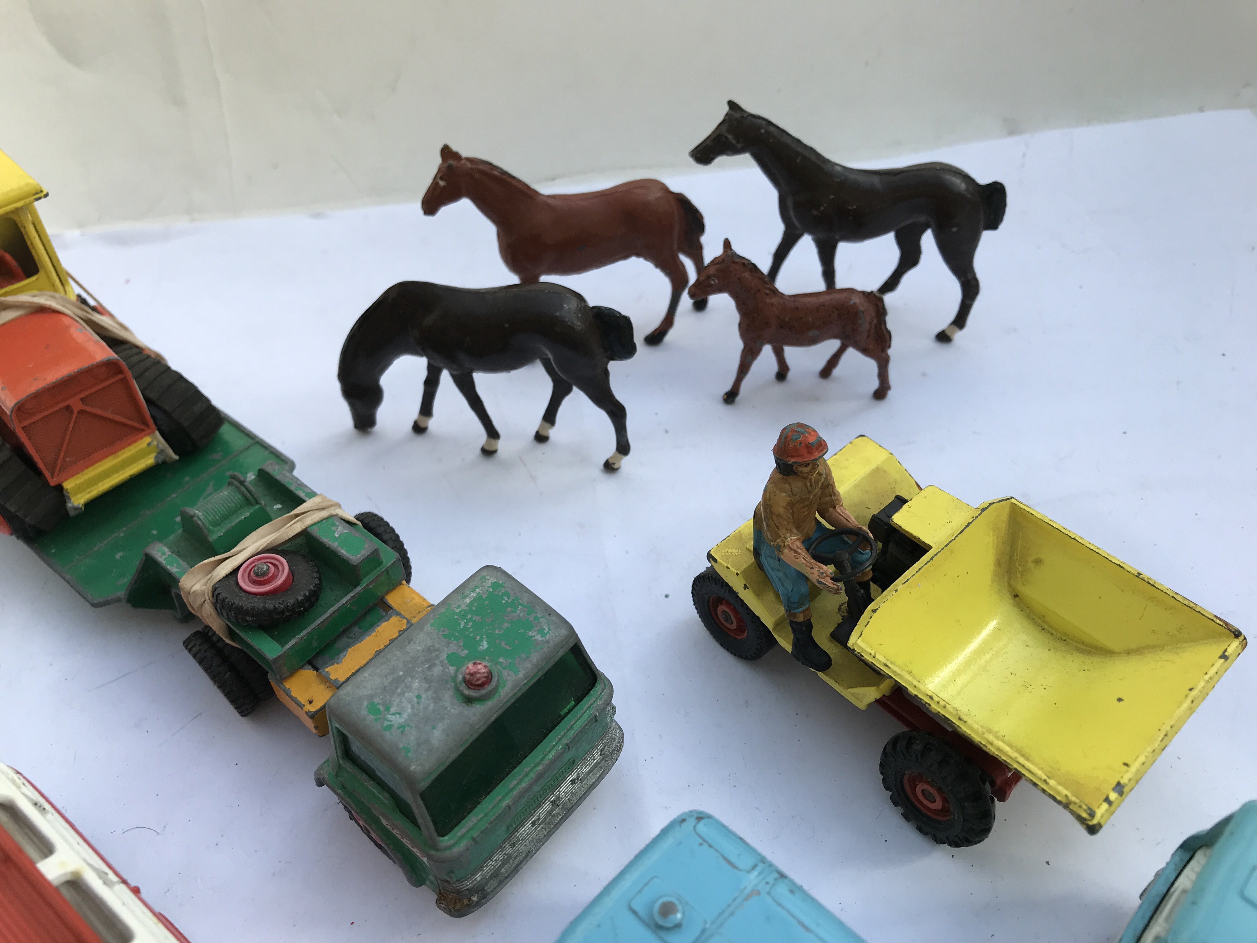A collection of vintage playworn diecast vehicles including Corgi, Dinky etc also a boxed Dublo - Image 3 of 3