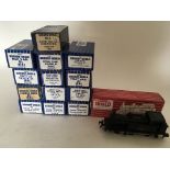 Hornby Dublo, HO/OO scale, 0-6-0 tank locomotive #2206, also included is a collection of various