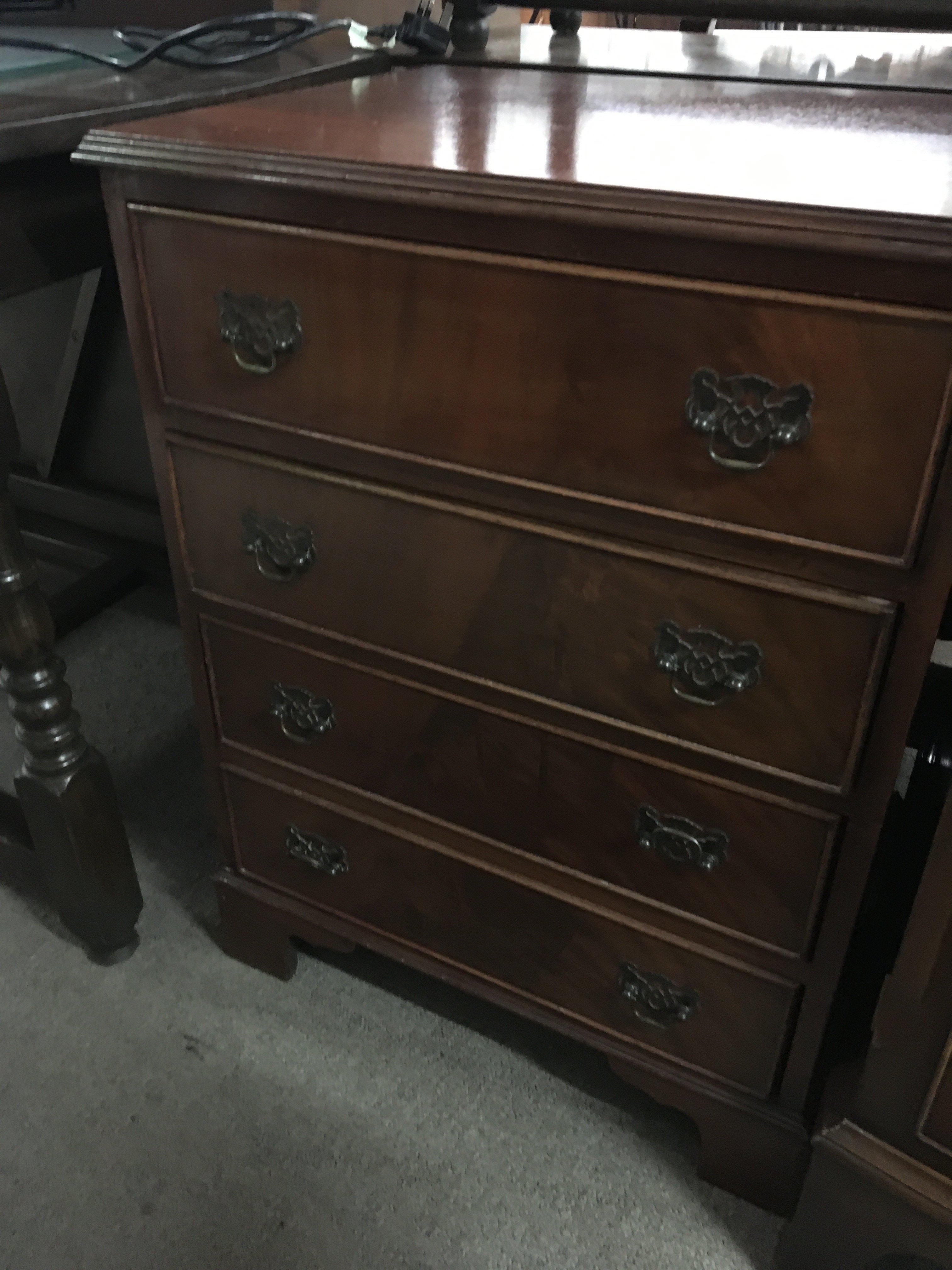 A small flight of drawers fitted with four drawers - NO RESERVE