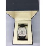 A gent's boxed Kenneth Cole Reaction watch