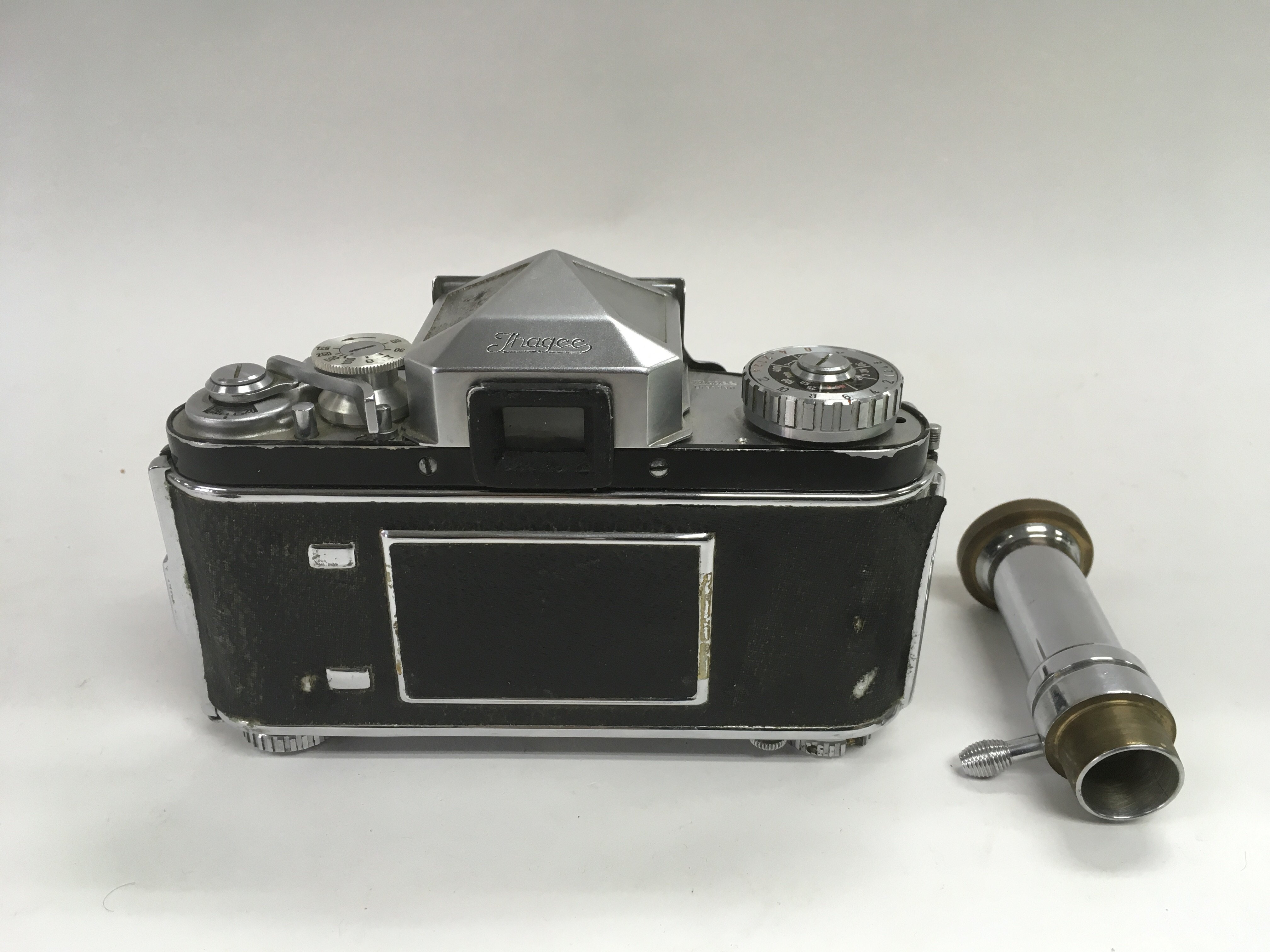 An Exacta camera with an unusual high resolution l - Image 2 of 2