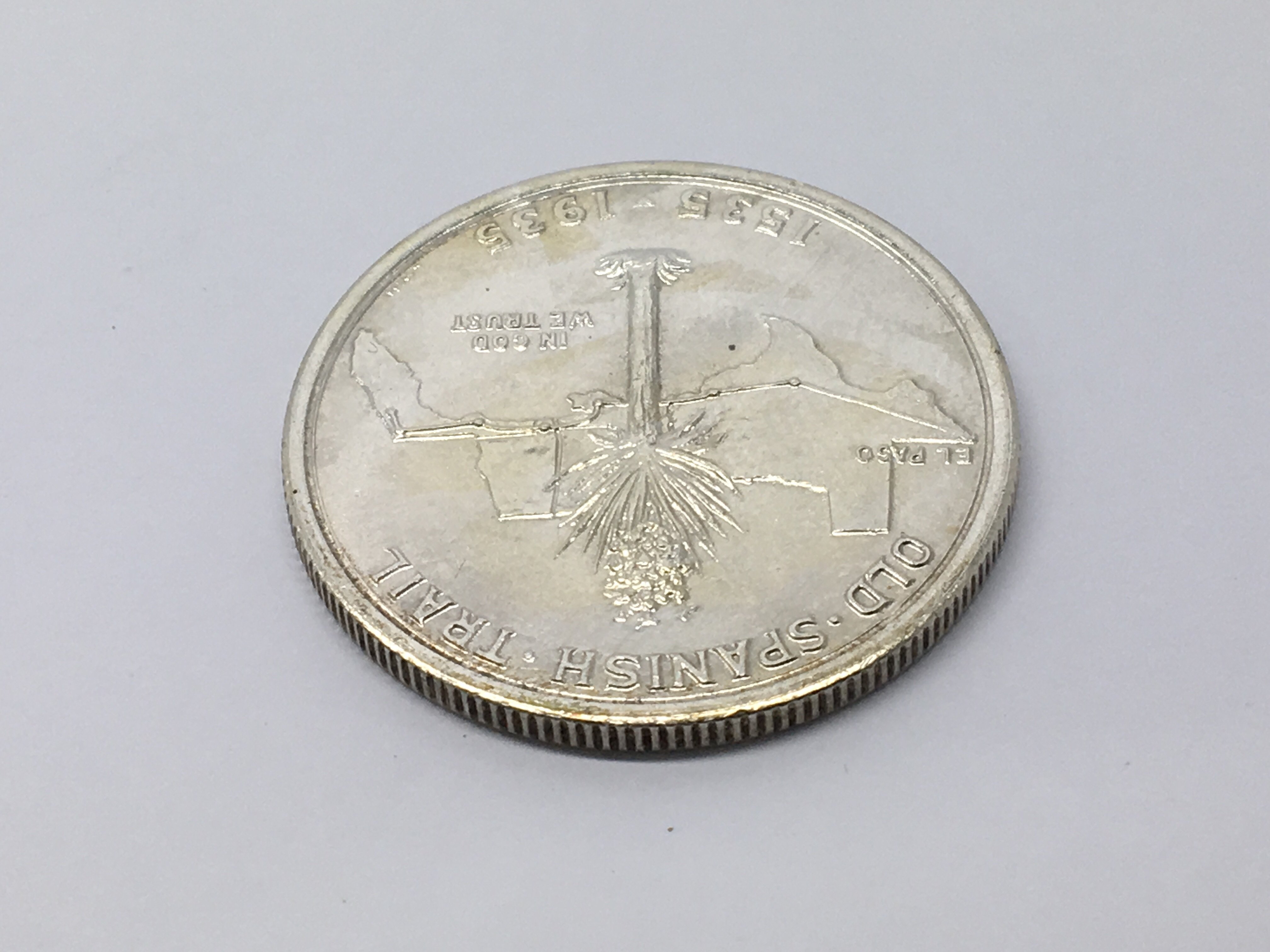 A rare Old Spanish Trail 1935 Commemorative half d - Image 3 of 3