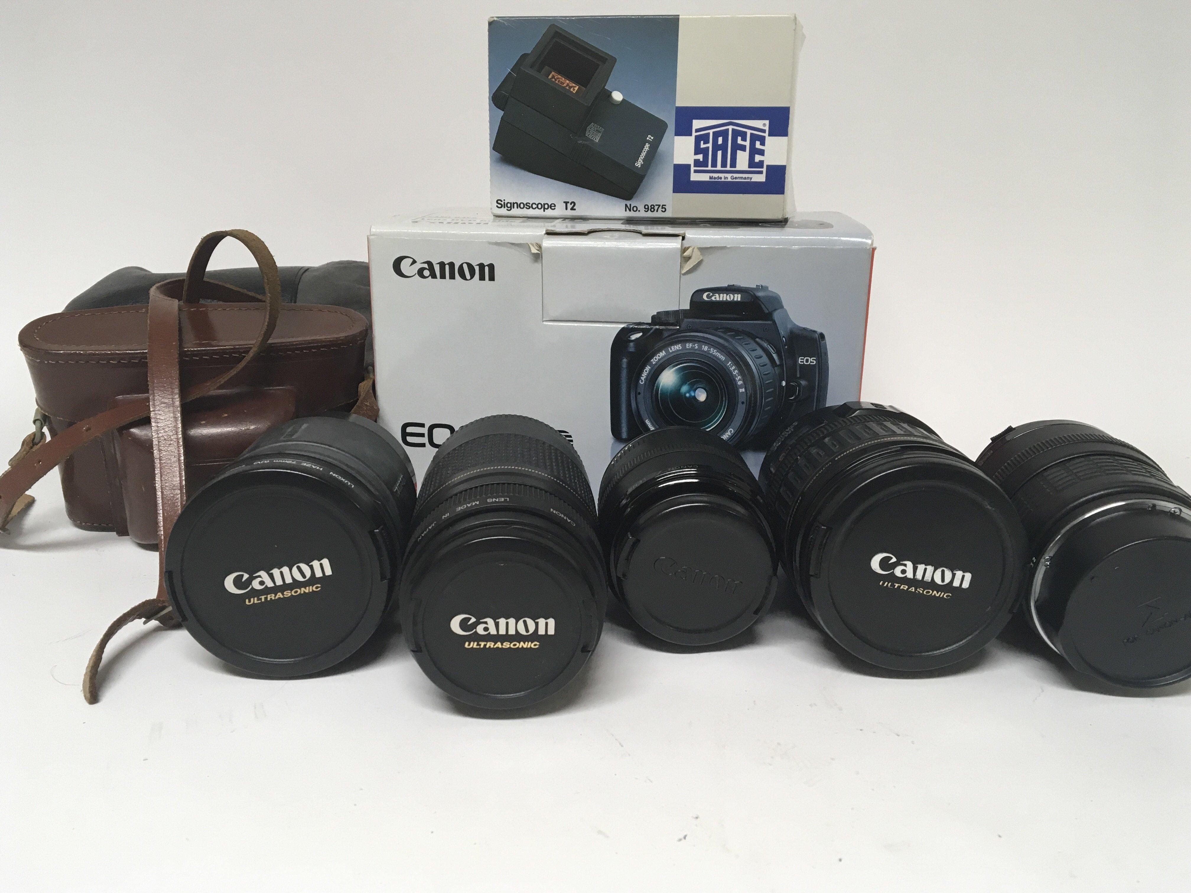 A Canon EOS 350D Camera and canon ultrasonic lense