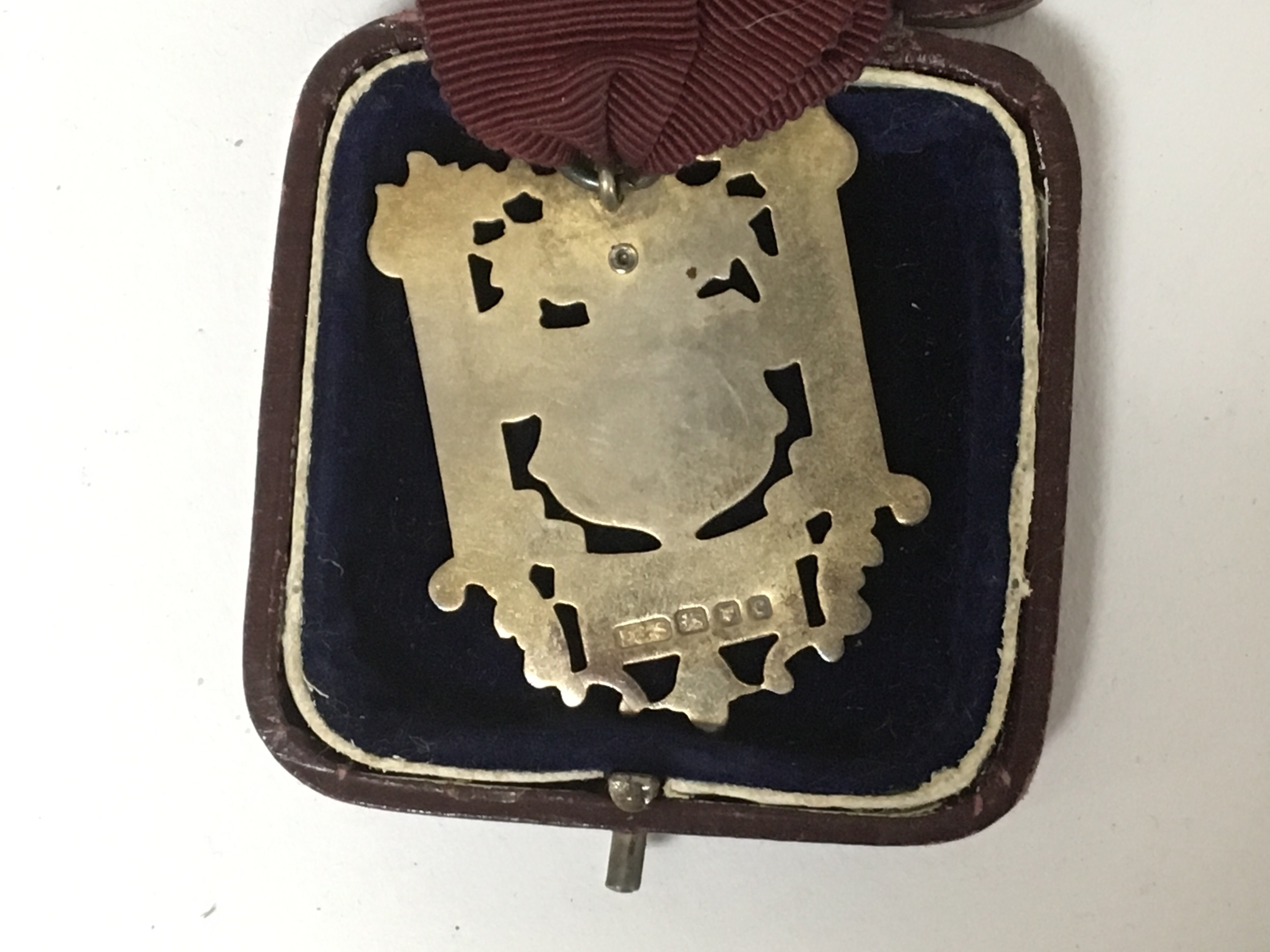 A case containing Masonic regalia. Including a sil - Image 3 of 3