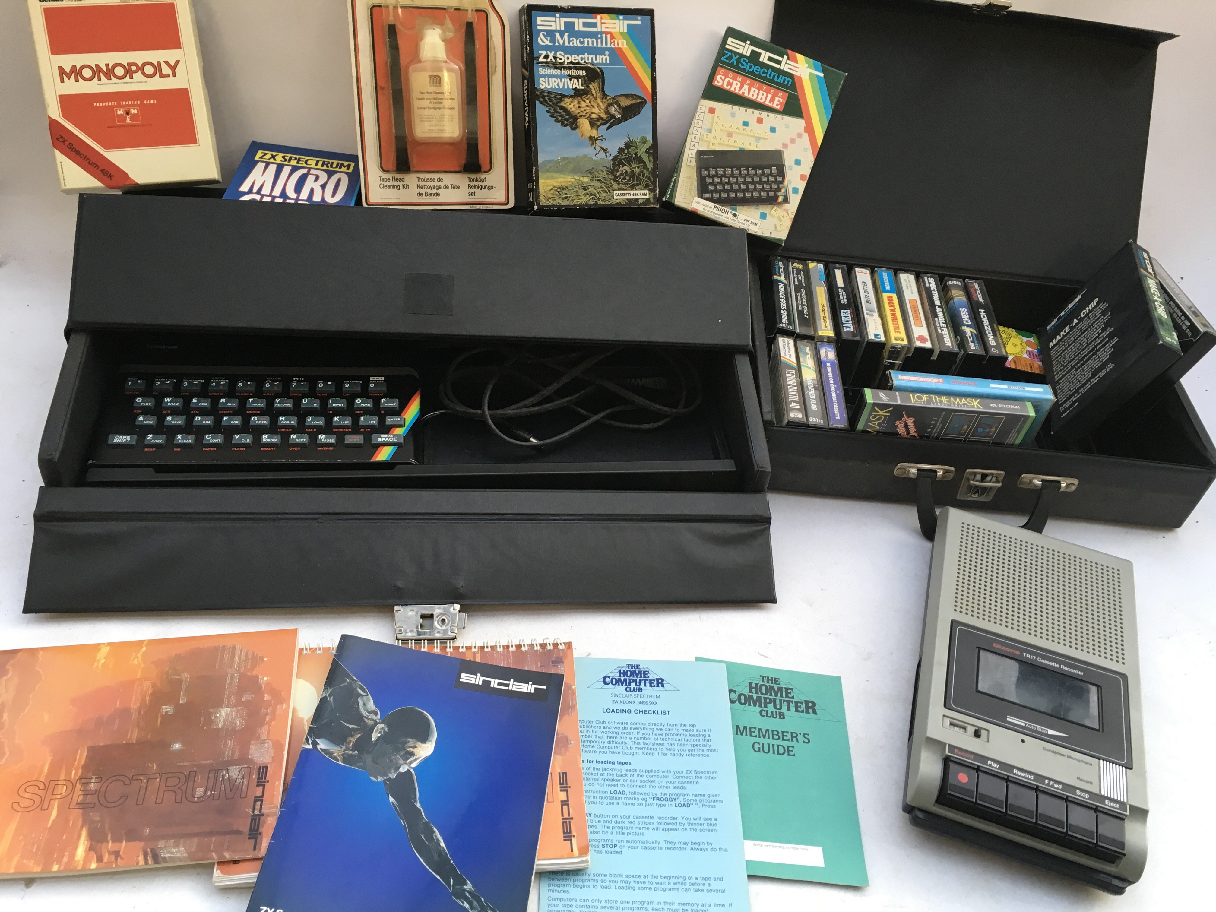 Spectrum ZX, 48K , with games and guides