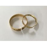 Two 18 ct Gold broken wedding band rings 5 grams a