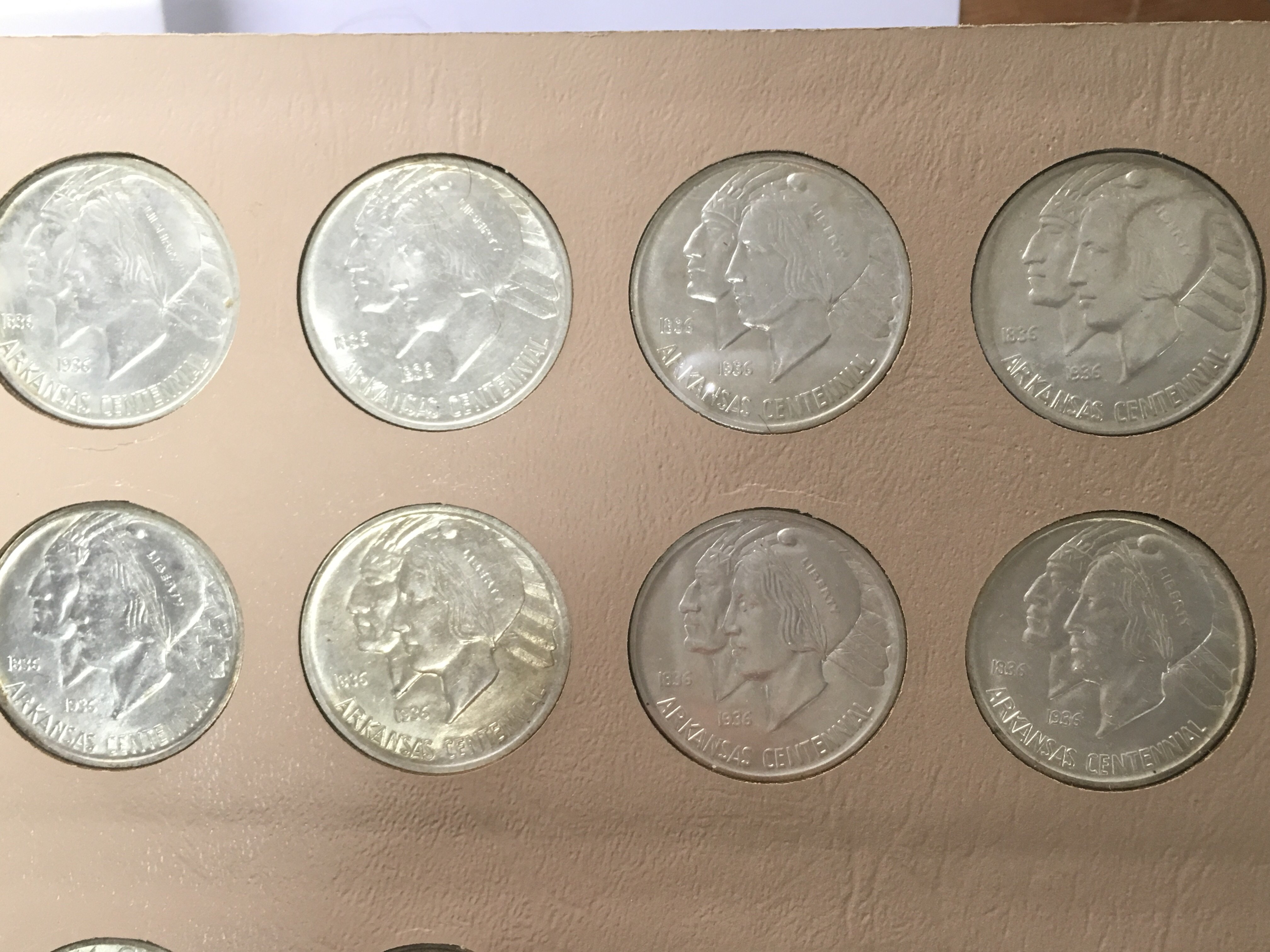 A set of American commemorative half dollars Arkan - Image 4 of 8