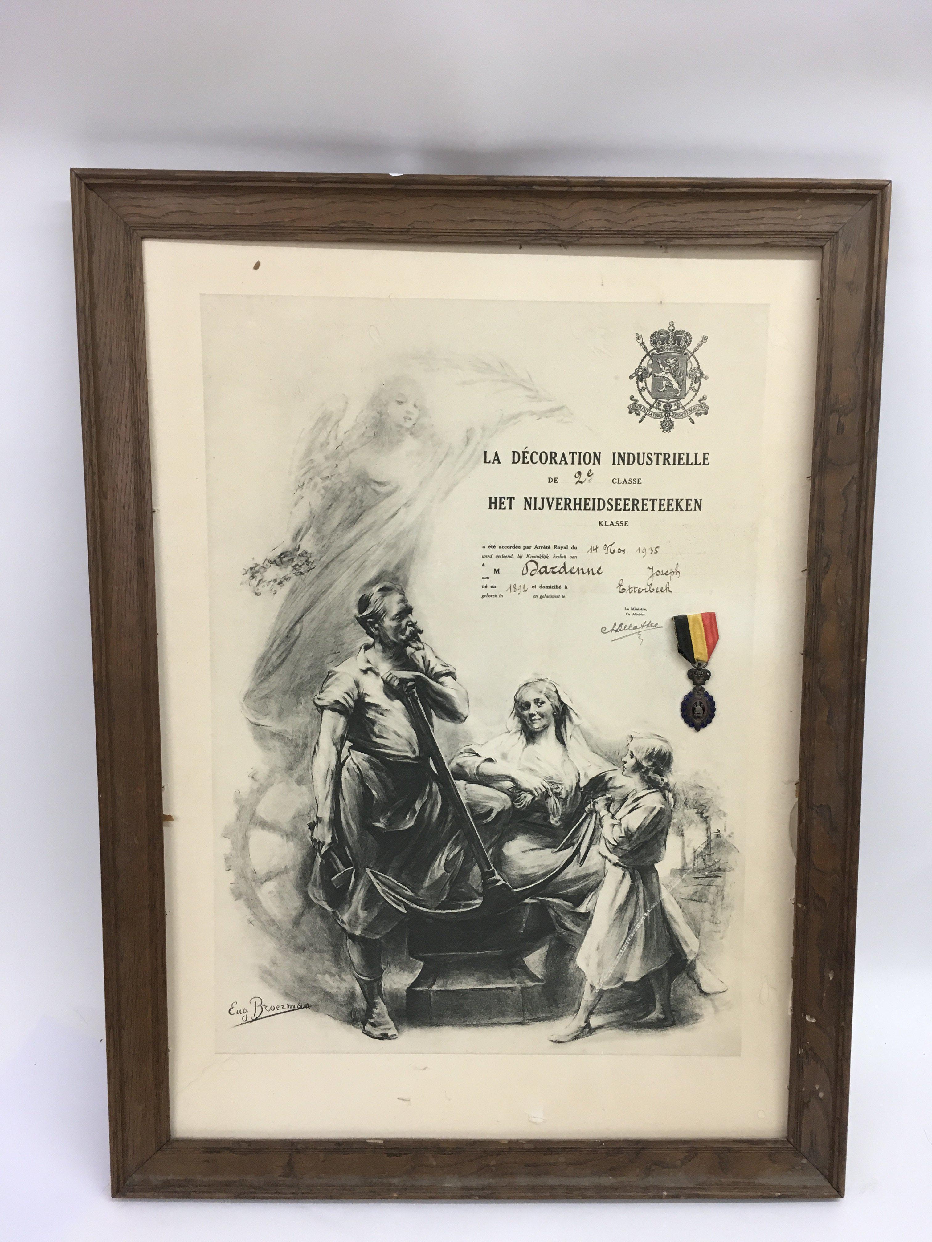 An 1892 Belgium 'La Decoration Industrielle' medal