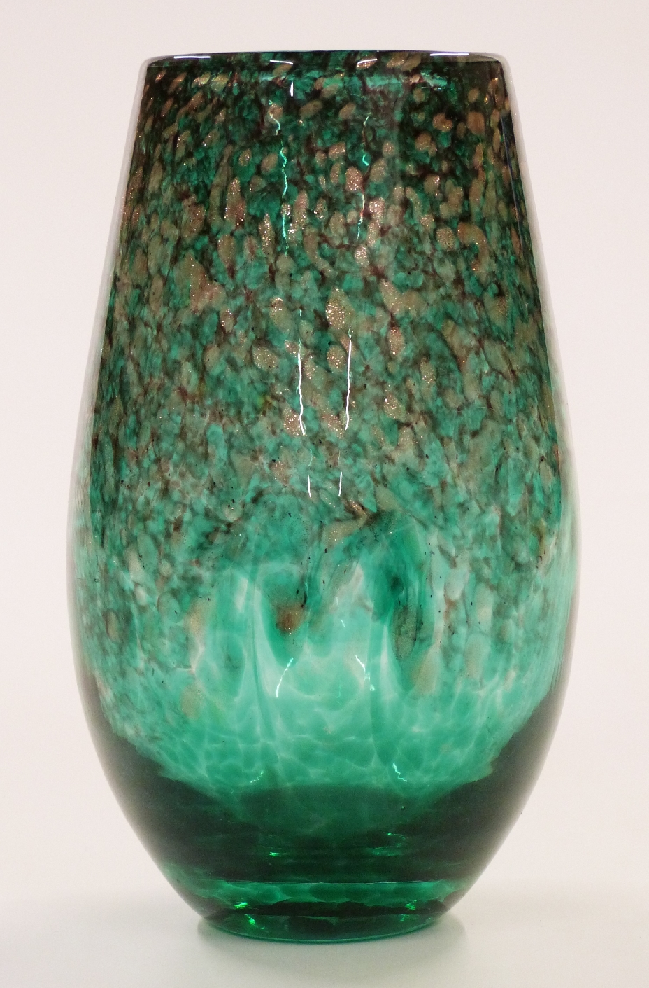 Two pieces of Strathearn glass both with green and black mottled ground and aventurine flecks, one a - Image 3 of 3