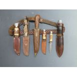 Six knives including two William Rogers examples, longest blade 15cm