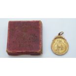 WWI 9ct gold 'Lydney Welcome Home' WWI medal awarded to R Camm, weight 10.5g