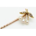 A 9ct gold stick pin set with pearls and seed pearls, 1g