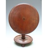 Small 19th or early 20th century mahogany apprentice built tilt top table, diameter 27cm