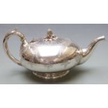 Elkington & Co 19thC silver plated teapot