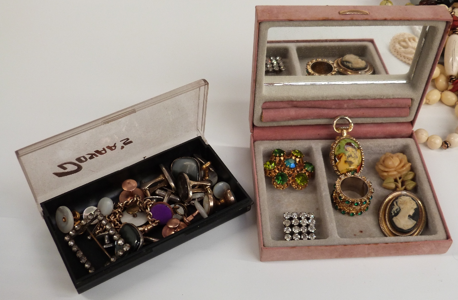 A large collection of costume jewellery including brooches, beads, bracelets, cufflinks, chains, - Image 5 of 14