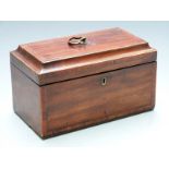 Georgian mahogany tea caddy with inlaid and crossbanded decoration and having three lift out