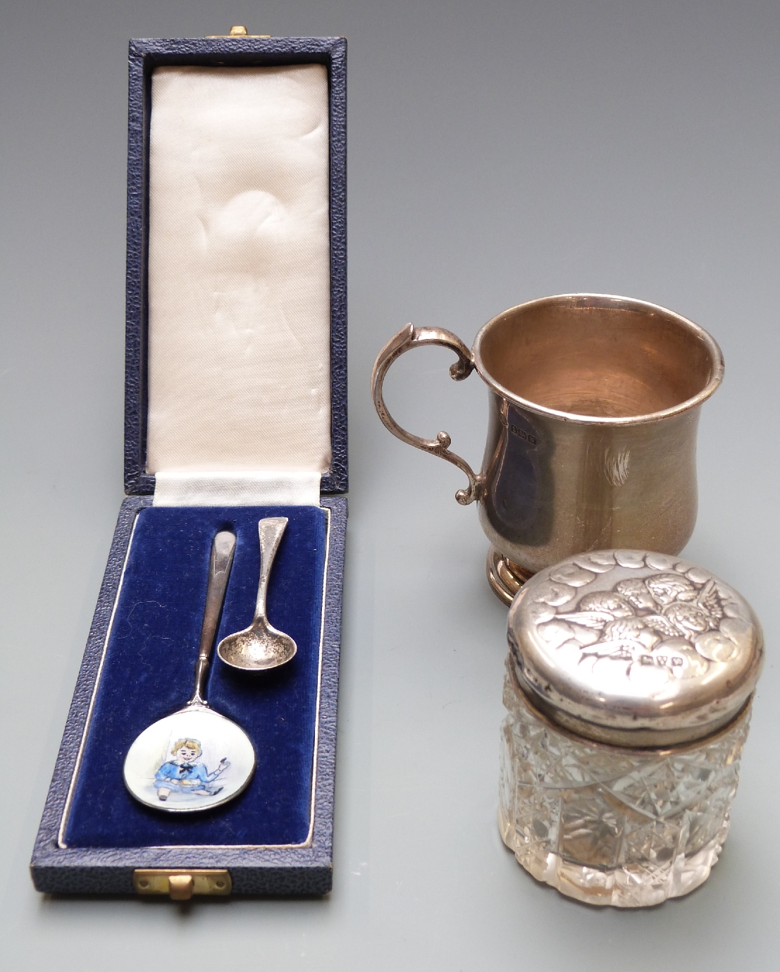 Hallmarked silver christening mug, height 7cm, weight 73g, hallmarked silver topped cut glass