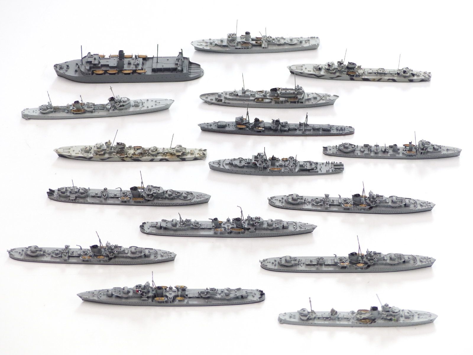 Sixteen Neptun and similar diecast model waterline ships including Brummer, Hela, Maestrale etc,