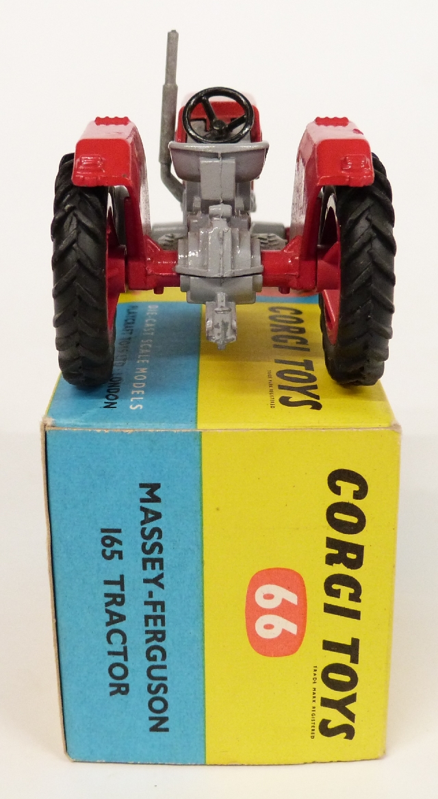 Corgi Toys diecast model Massey-Ferguson '165' Tractor with red body and hubs 66, in original box - Image 4 of 6