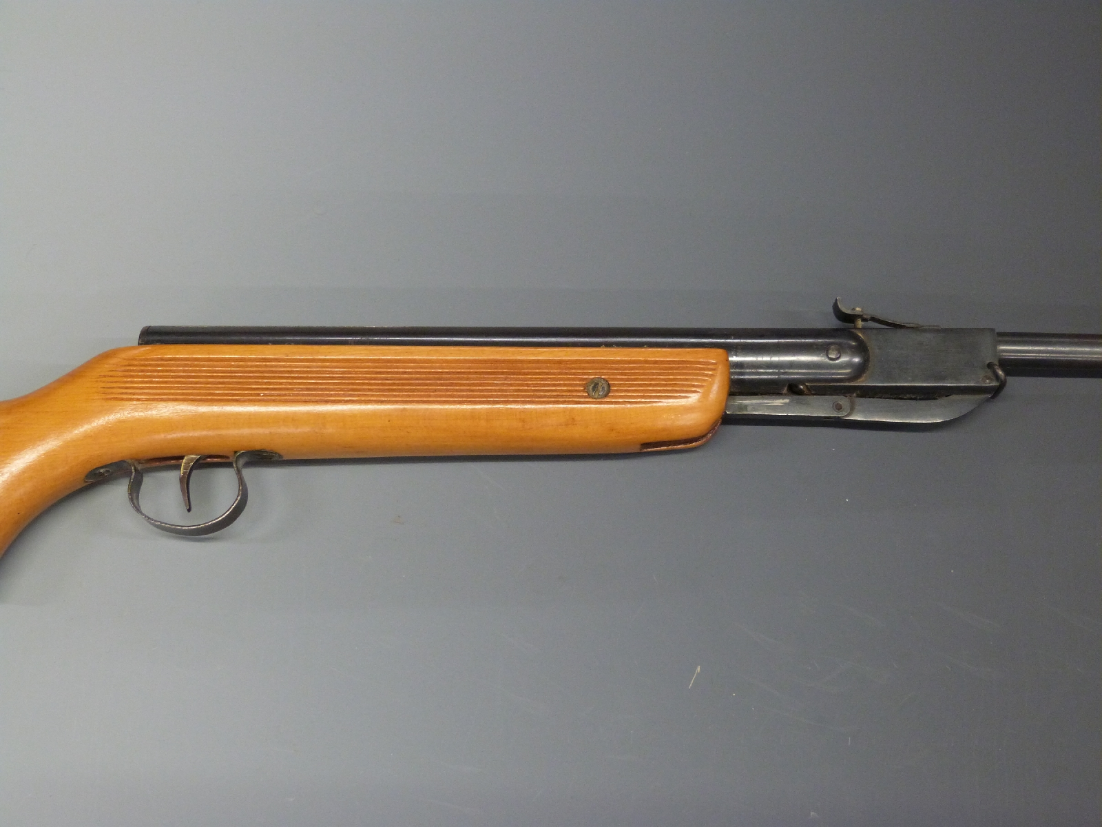 Relum Telly .22 air rifle with semi-pistol grip, raised cheek piece, sling suspension mounts and - Image 3 of 6