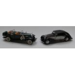 Two Danbury/ Franklin Mint 1:24 scale diecast model vehicles The 1932 Cadillac V-16 Sport Phaeton