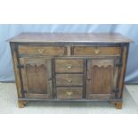 19th century oak dresser base/sideboard with five drawers. W136 x D55 x H86cm