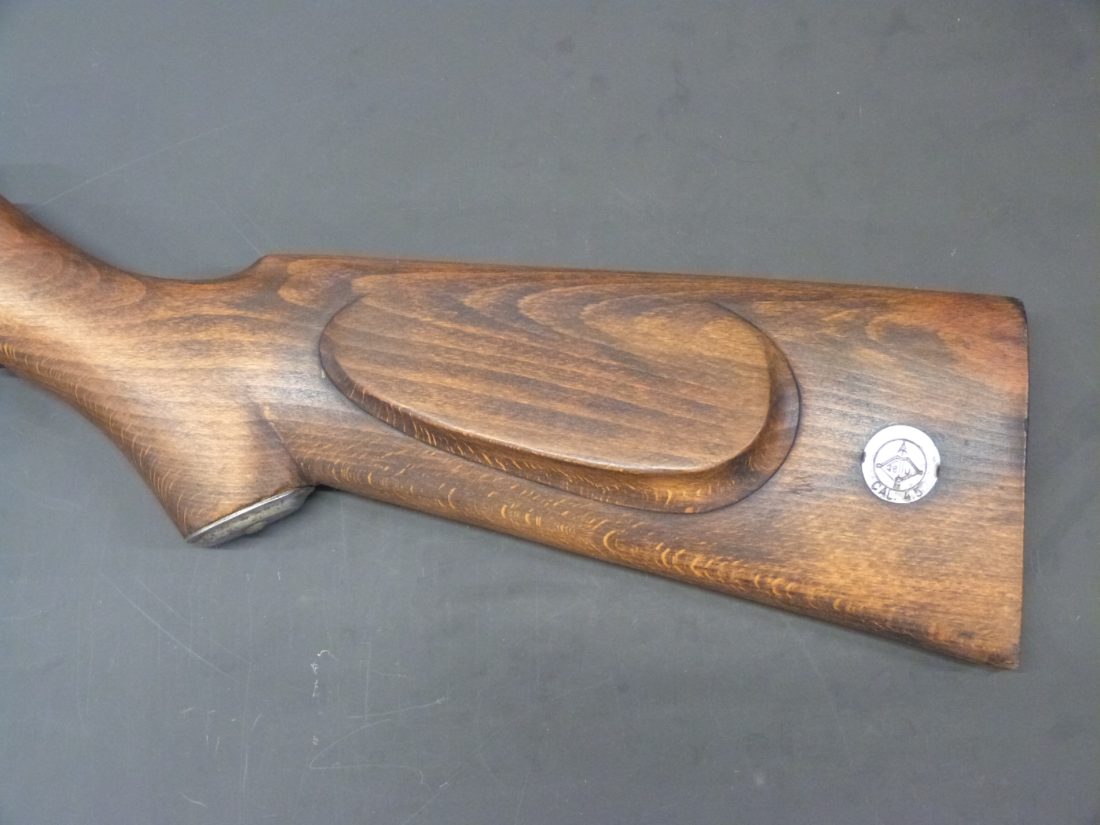 Rellum Telly .22 air rifle with semi-pistol grip, raised cheek piece and metal disk to stock, serial - Image 5 of 6