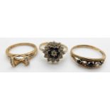 Three 9ct gold rings, 6.5g