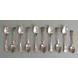 Set of nine Georgian Kings pattern hallmarked irish silver teaspoons, Dublin 1819 maker's mark IS,