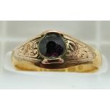 Victorian 22ct gold ring set with an amethyst, Birmingham 1877, 2.7g, size K