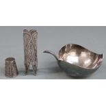 A white metal filigree posy or similar holder marked 925, filigree thimble and a silver plated