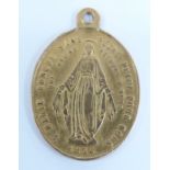 French 18ct gold religious pendant, 3.1g