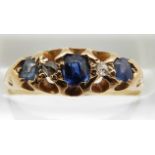 Victorian 18ct gold ring set with sapphires and diamonds, 2.3g, size L