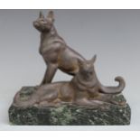Pair of cast metal dogs on marble base, height 16cm