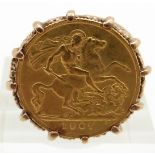 A 1907 half sovereign in a 9ct gold ring mount, 10.7g, size O