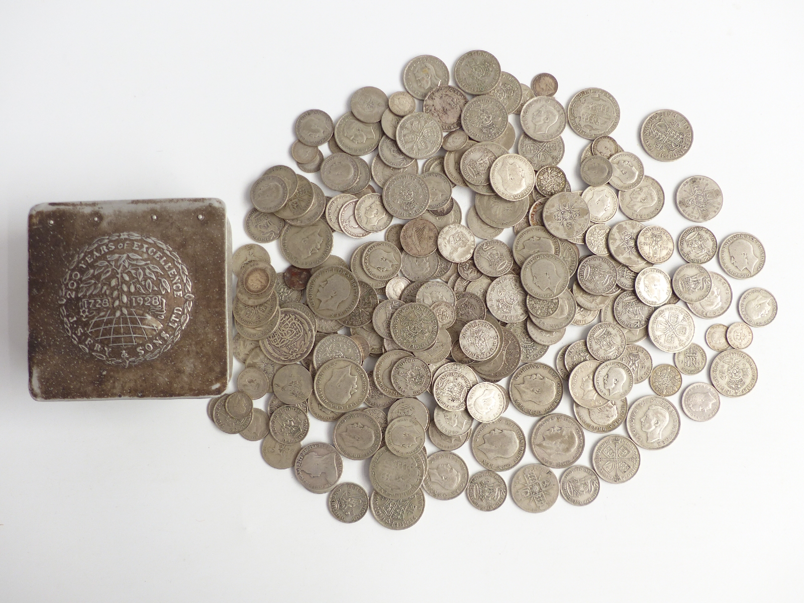 Approximately 1600g of largely pre-1947 UK silver, includes some George III onwards examples,