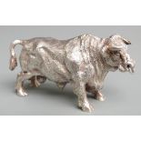 Modern hallmarked silver novelty miniature model of a bull, London 1997 maker's mark JS&MJ, length