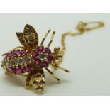 14k gold brooch/ pendant in the form of a bee set with diamonds and rubies, 3.6g