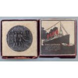 1915 RMS Lusitania German medal in original box
