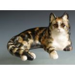 Winstanley large cat with glass eyes, H20cm, L37cm