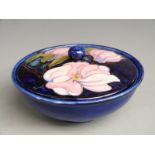 Moorcroft pedestal covered bowl in Magnolia pattern, H6cm x diameter 17cm