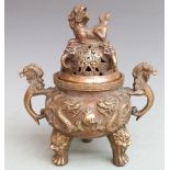 Chinese koro with dragon decoration, Dog of Fo finial and four character mark to base, 17cm tall
