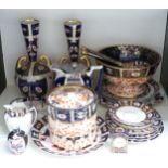 A quantity of Imari ceramics including a pair of twin handled vases, biscuit barrel, clock etc,