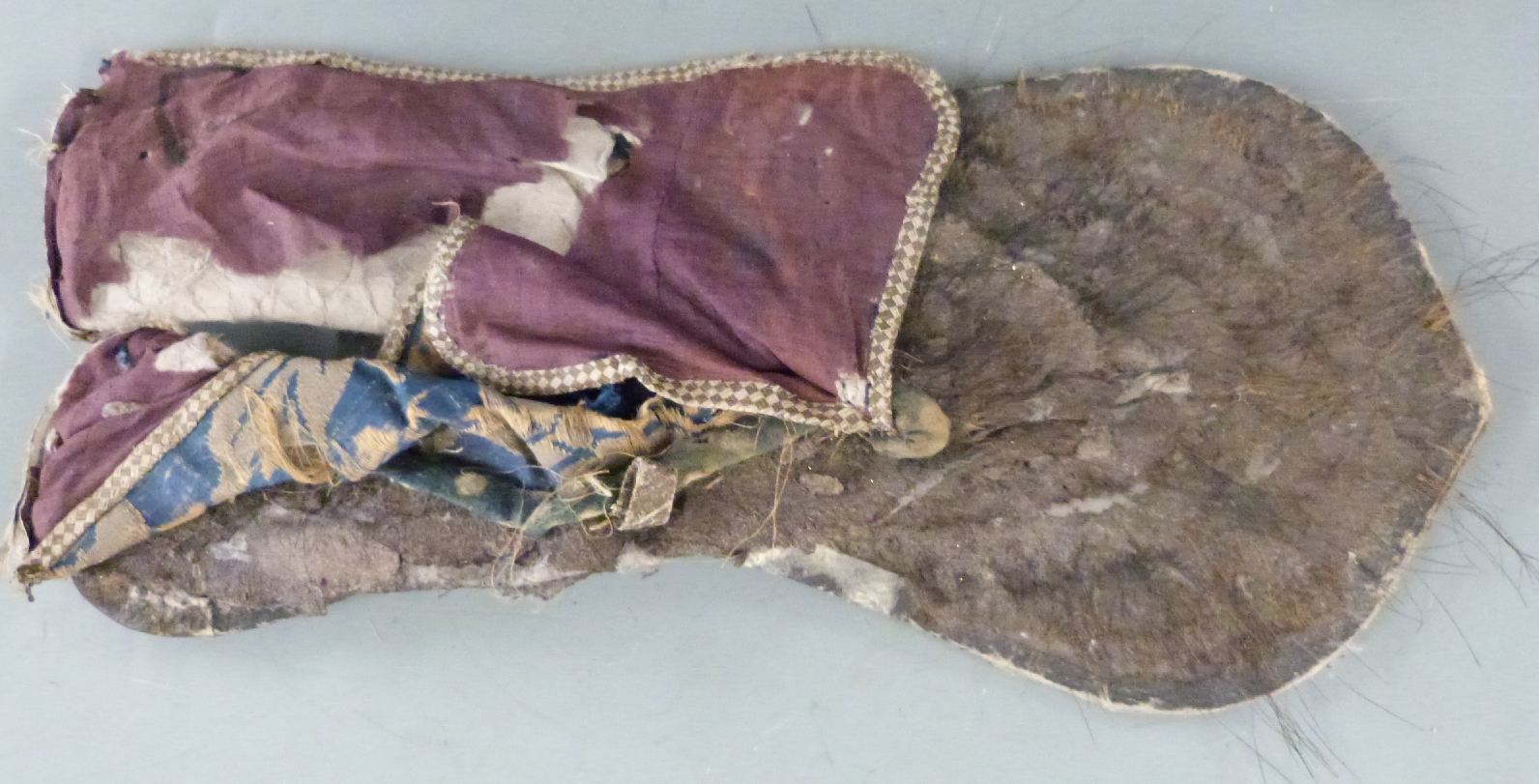 Pair of Japanese Samurai leather and silk overshoes, likely Edo period, L32cm - Image 2 of 3