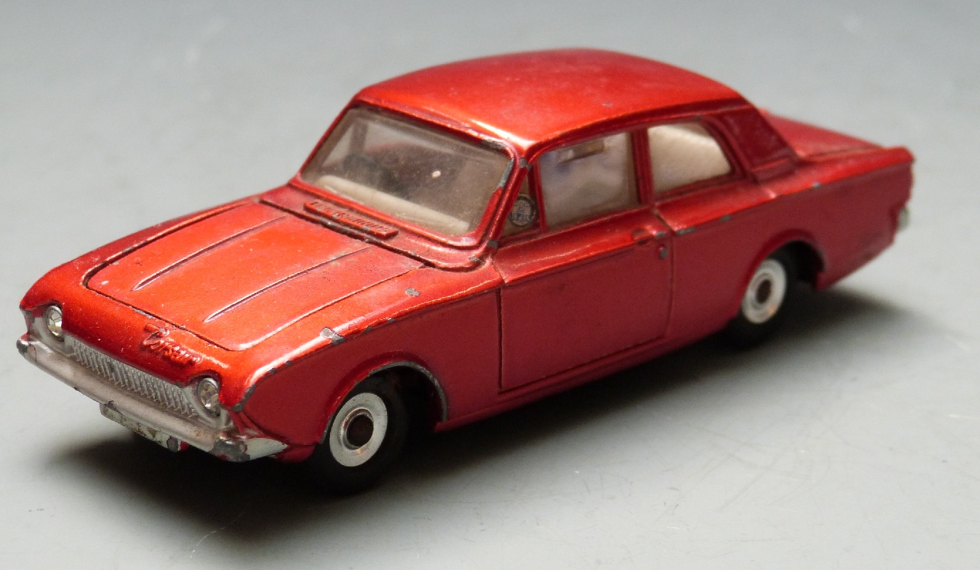 Dinky Toys diecast model Ford Consul Corsair with metallic red body and ...